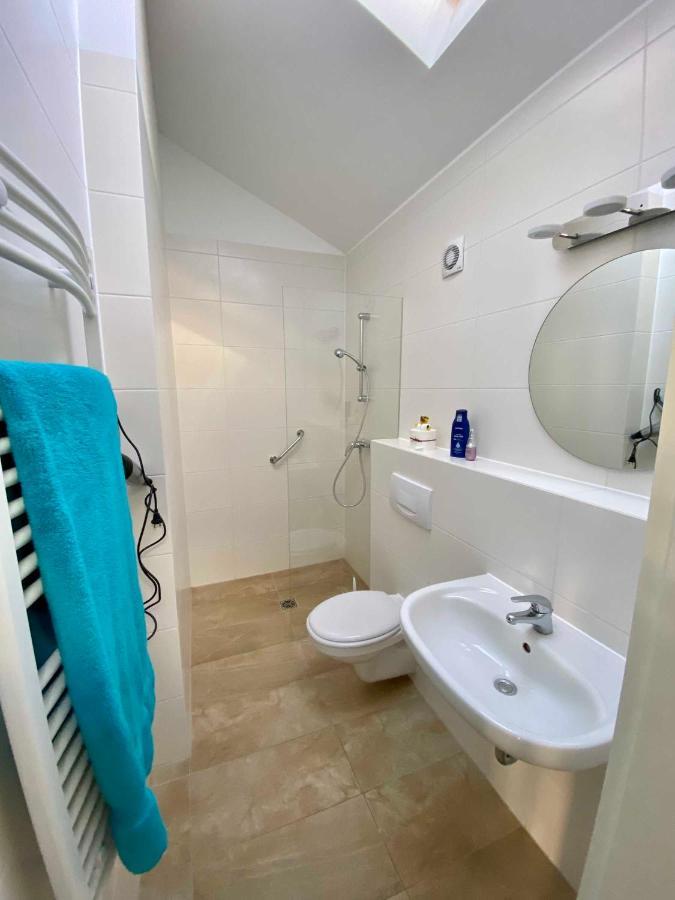 Deb 043 Ferienwohnungen Im Ostseebad Goehren Landhaus Zewnętrze zdjęcie